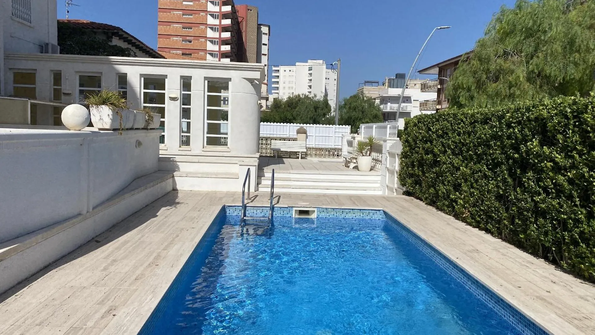 R126 Beachfront Apartment Sant Salvador Coma-ruga